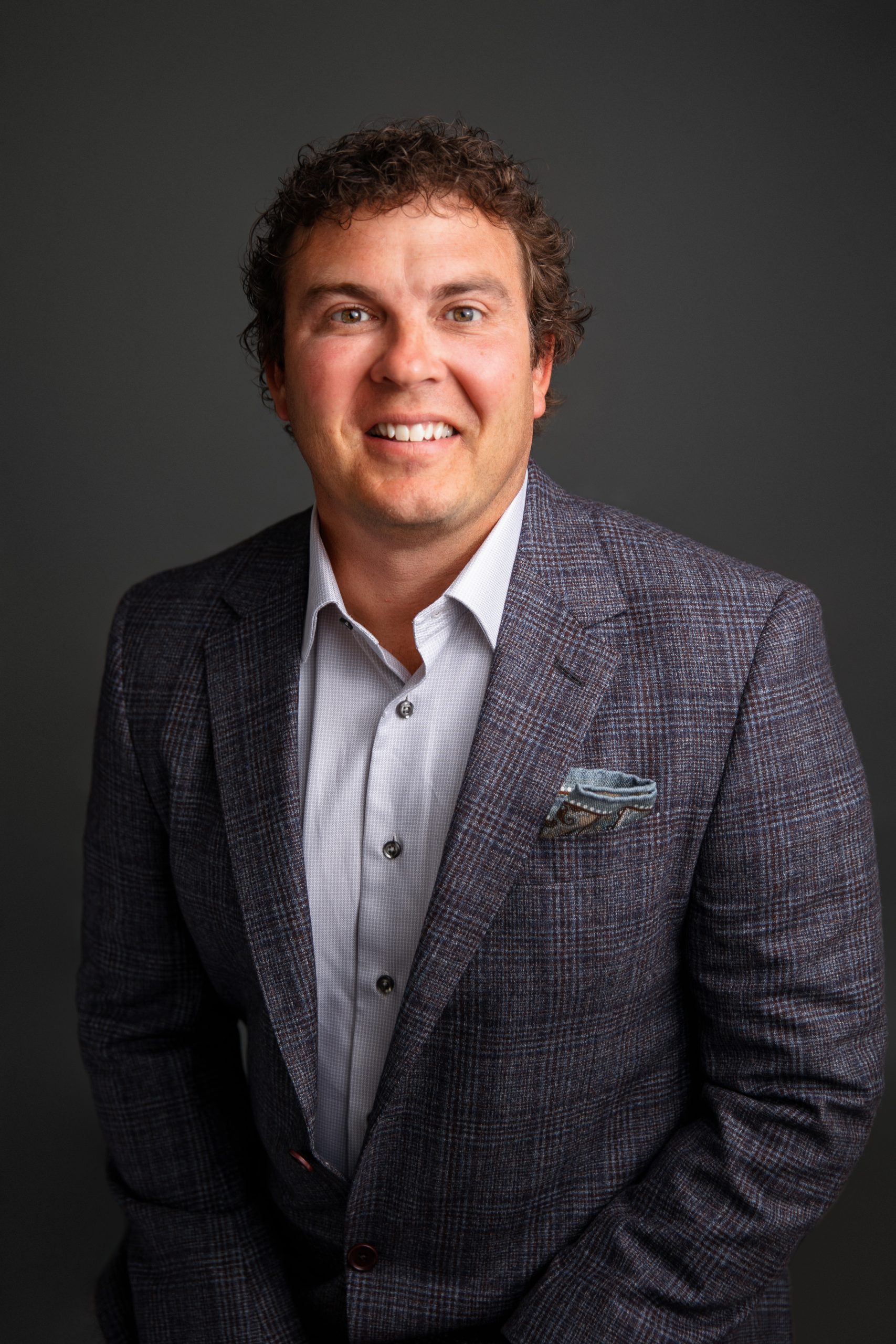 Greg Oaks Headshot